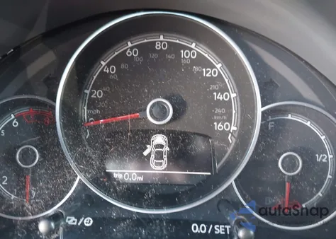 2019 Volkswagen Beetle 2.0T Final Edition Se/2.0T Final Edition Sel/2.0T S из США, поврежденный, VIN 3VWFD7AT7KM708372